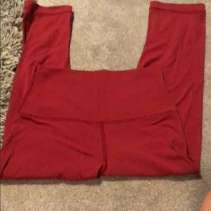 Lululemon align crops